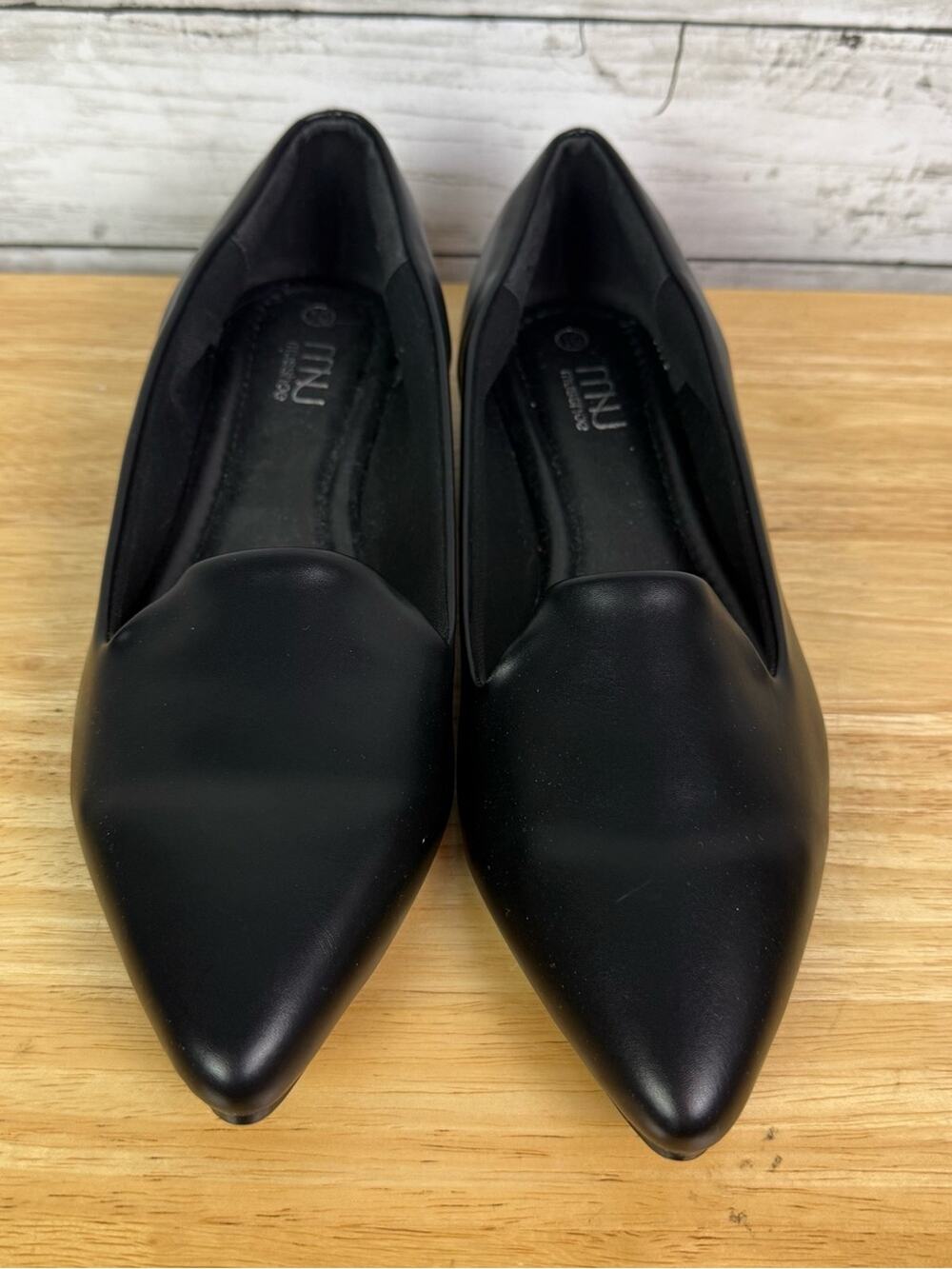 Musshoe pointed toe flats Size 10 Black